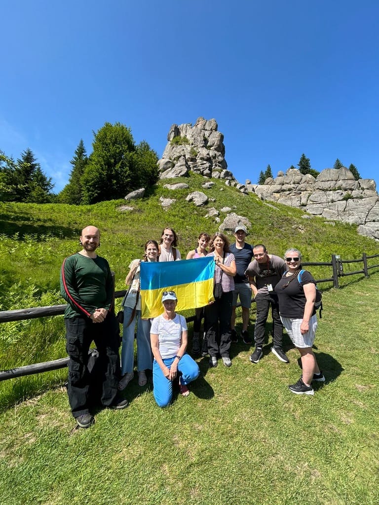 ⛰️ Excursions through time