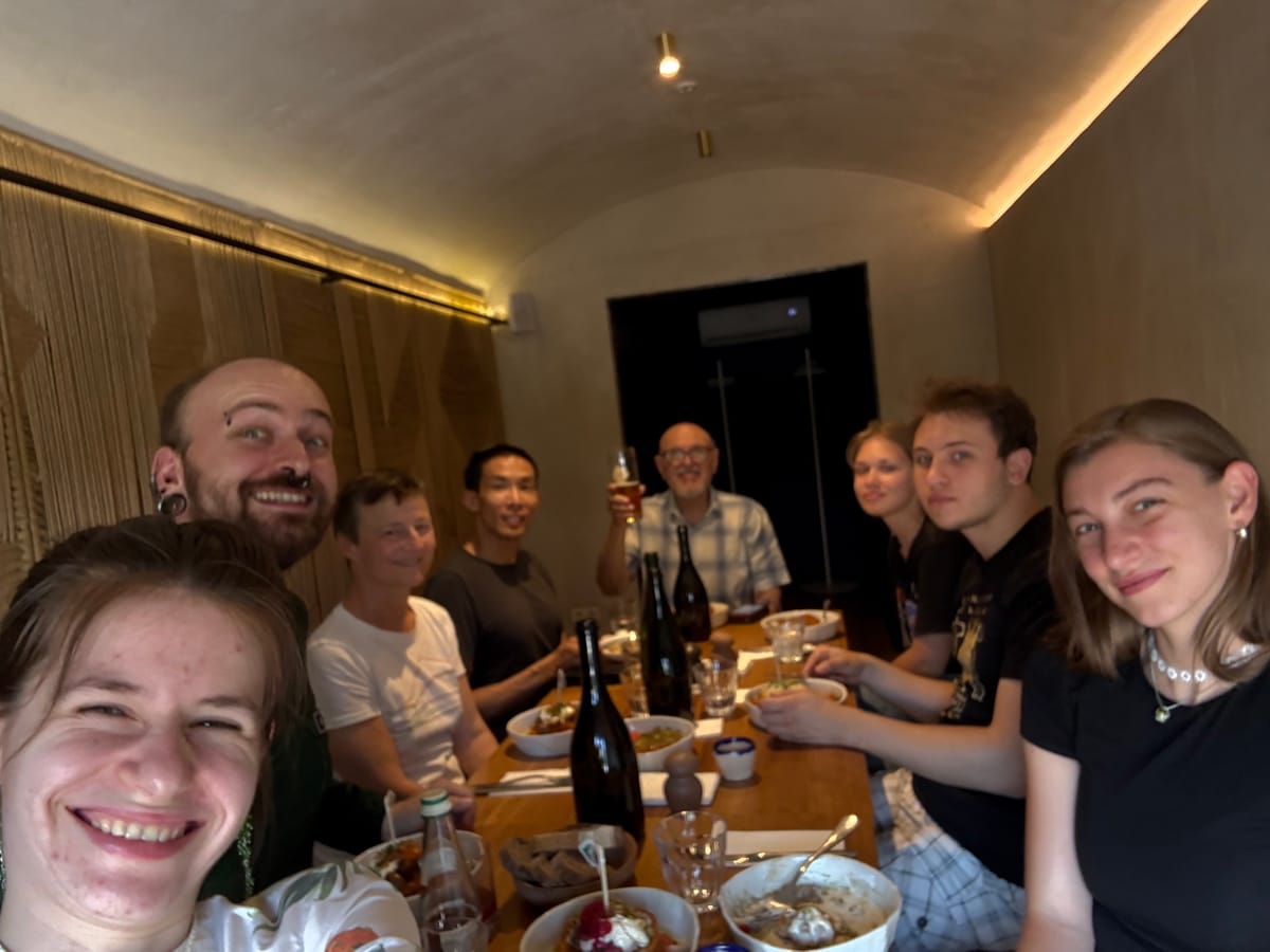 😎 Lviving the good life