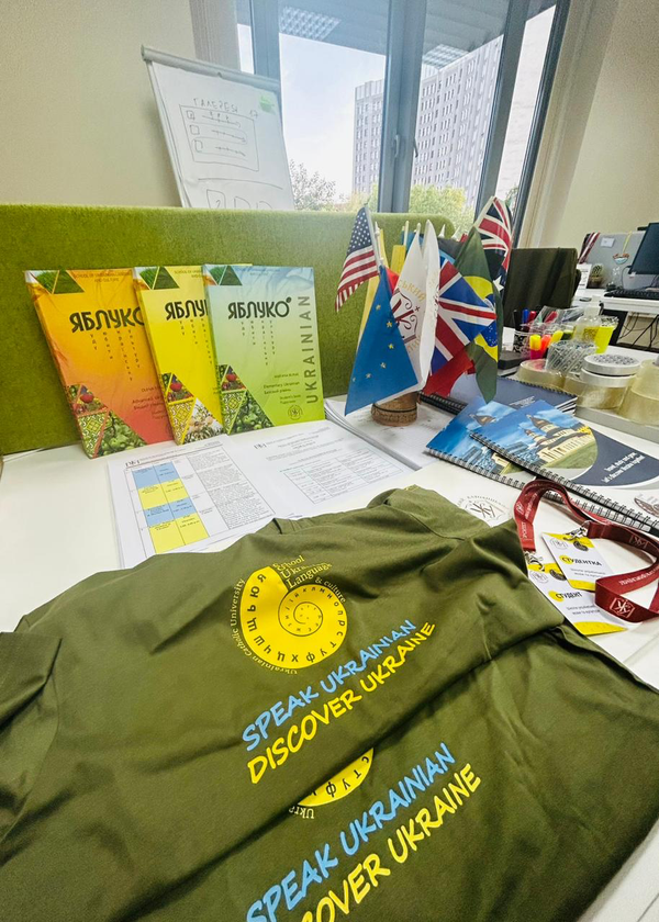 👩‍🏫 Class begins!